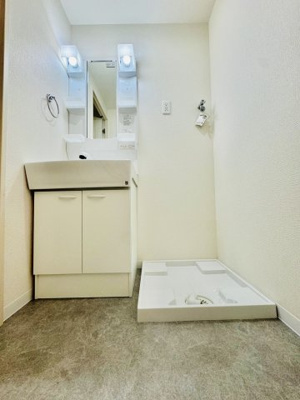 【独立洗面台】 | リヴィアス大阪EAST