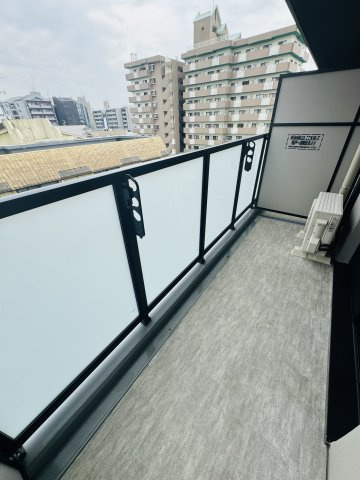 【バルコニー】 | リヴィアス大阪EAST