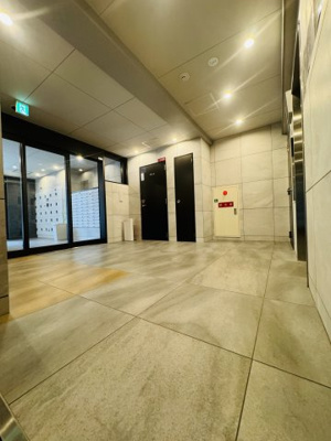 【エントランス】 | リヴィアス大阪EAST