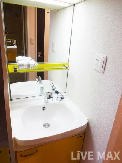 【洗面所】プレサンス心斎橋ザ・スタイル 