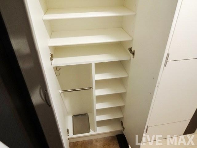 【収納】プレサンス心斎橋ザ・スタイル