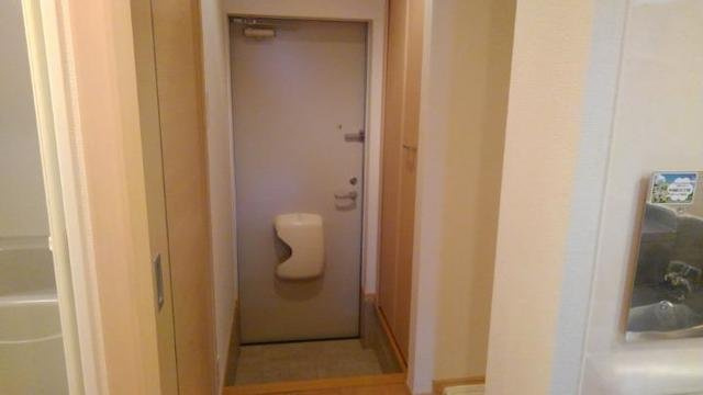 ブルーテルの玄関