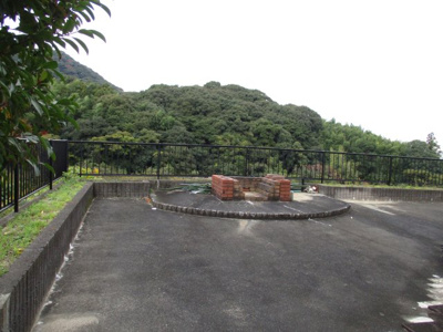 【庭】 | 志井鷹羽台6番3号（B-9）