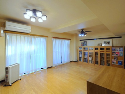 【居間・リビング】 | ライオンズマンション青戸第5 | リビング