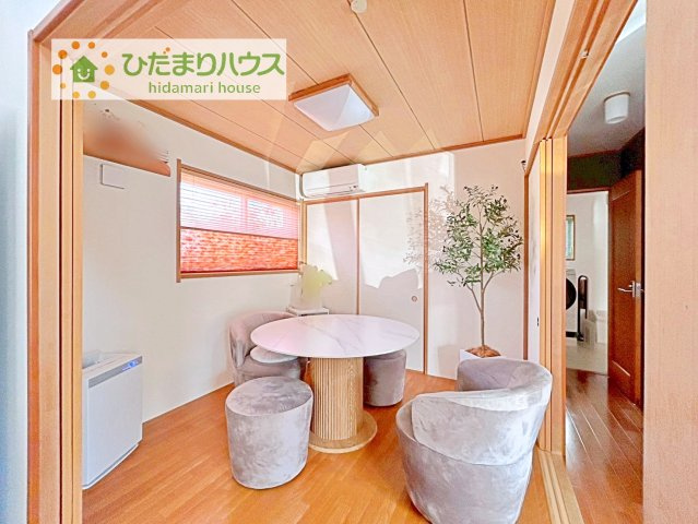 【和室】 | つくば市山中　中古戸建 | 扉を閉じれば来客用のお部屋として！開いて広い空間を作れば、お子様の遊び部屋として使えます！