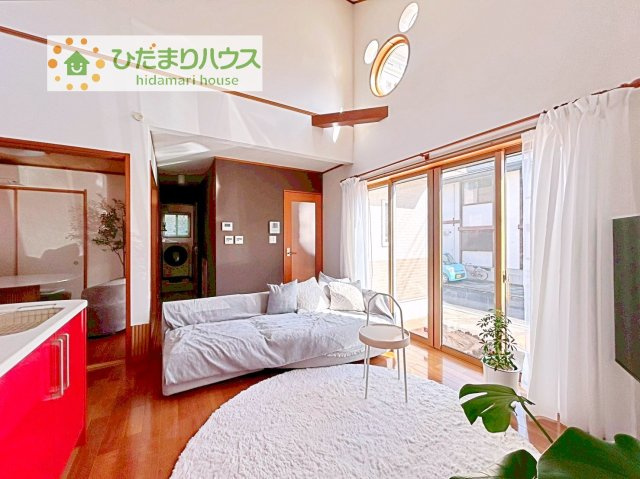 【居間・リビング】 | つくば市山中　中古戸建 | 是非一度、ご家族そろってご内覧ください♪