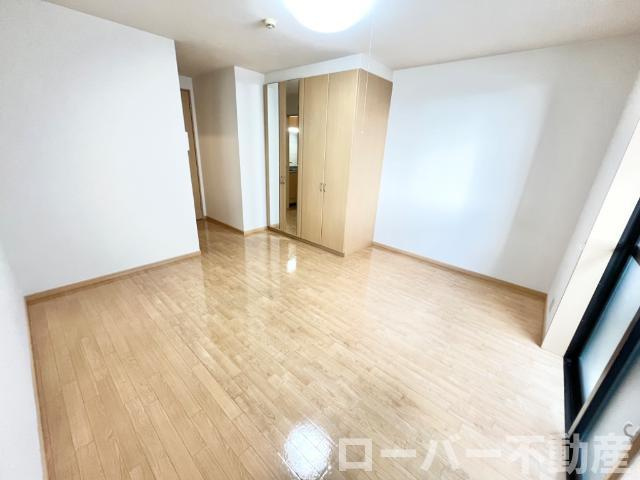 フェリーチェの居間・リビング|洋室