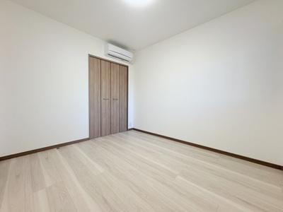 【洋室】 | M's Suite | 参考写真になりますのでご承知おき下さい。