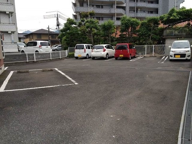 【駐車場】 | リブェール嵐山 | 駐車場があります