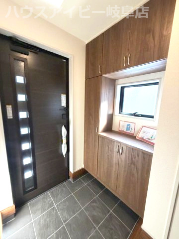 【玄関】の画像