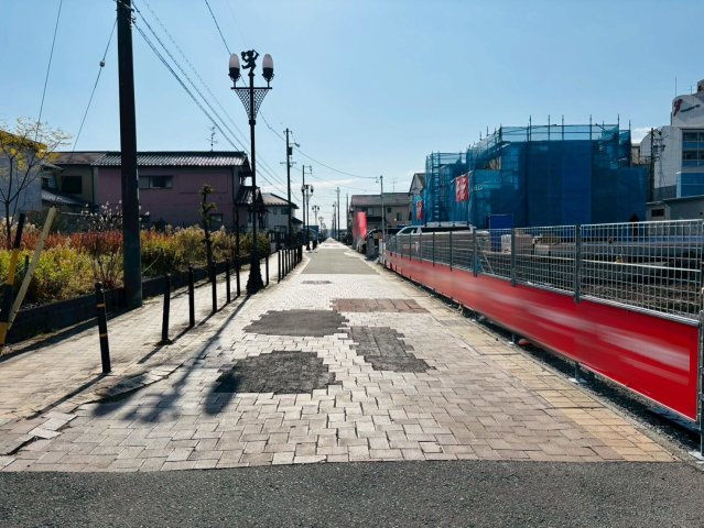 タマタウン　瑞穂市穂積小Ⅲ　全3区画分譲の前面道路含む現地写真|「現地（2025年12月16日）撮影」　
■前面道路　
■ヤマダ不動産　株式会社リライフ