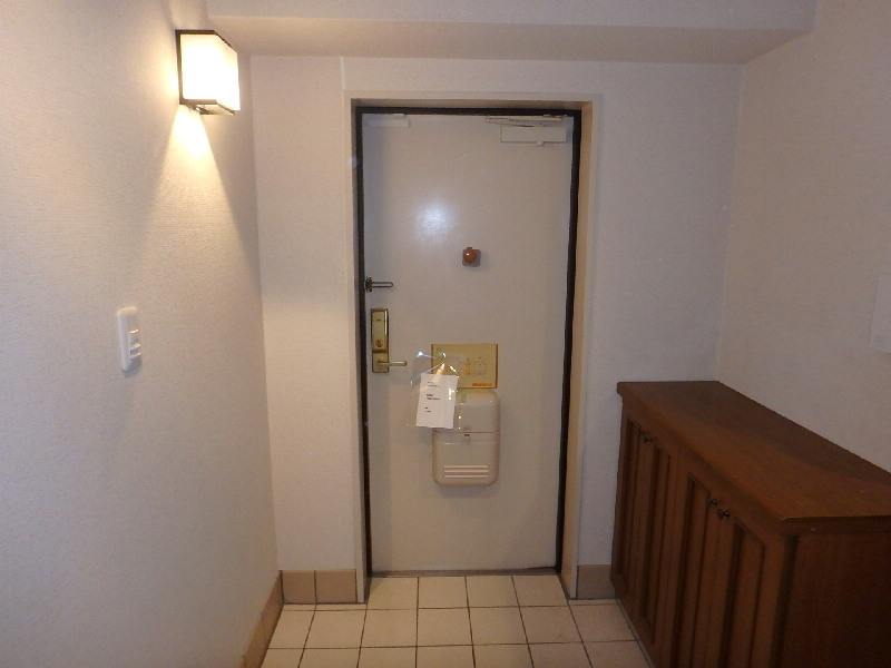 S1652M　ロイヤルアーク下田の玄関