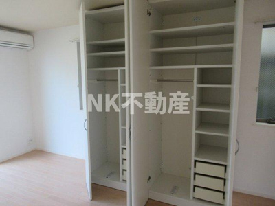 【収納】 | シロイエ石切（石切賃貸） | 可動式収納です