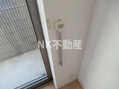 【設備】 | シロイエ石切（石切賃貸） | 室内物干しです