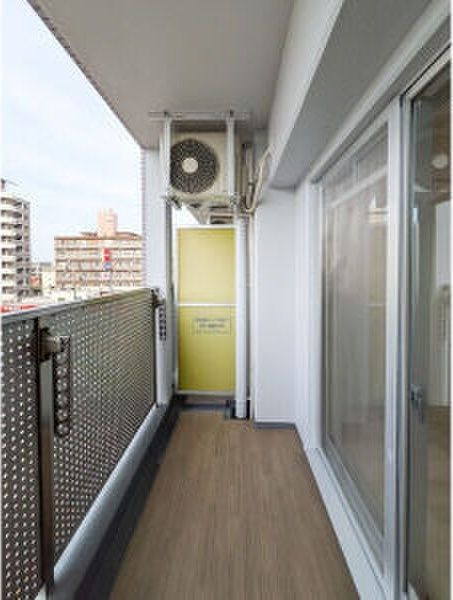 サンアーク深江橋のバルコニー