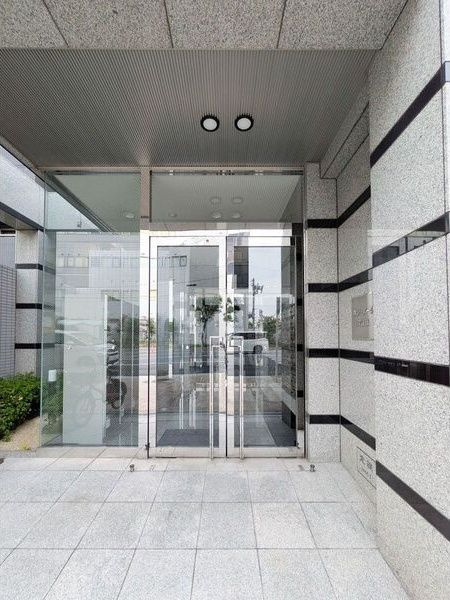 サンアーク深江橋のエントランス