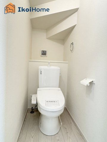 神戸市西区桜が丘中町2丁目　新築戸建のトイレ|◆同社施工例◆トイレが2か所あるので夜中も安心です。朝のトイレ渋滞も心配いりません。