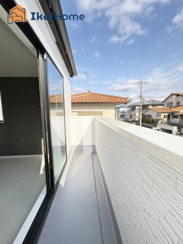 神戸市西区桜が丘中町2丁目　新築戸建のバルコニー|◆同社施工例◆陽当り良好のバルコニーです♪バルコニー屋根は８万円～設置可能です。