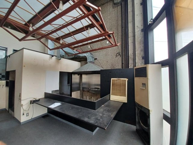 リーファーストビル　の内装