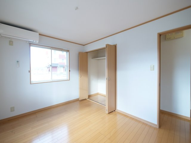 ラディッシュタウン撫川 壱番館の収納