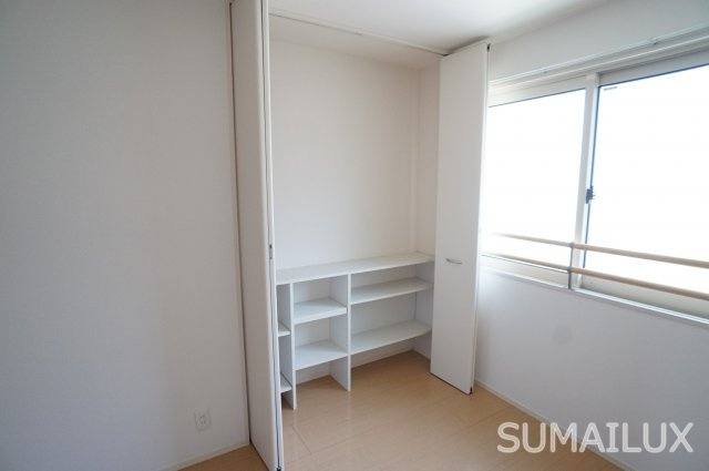 熊本市中央区世安３丁目のアパートの収納