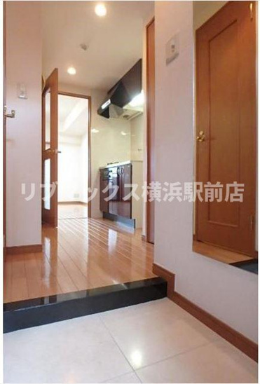 【玄関】グランド･ガーラ横浜関内 