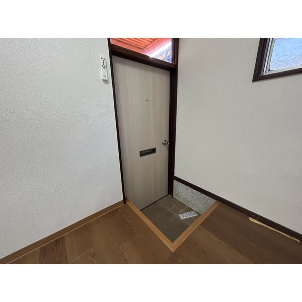 パーク塩屋の玄関