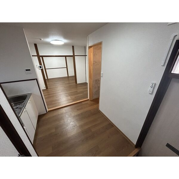 パーク塩屋の居間・リビング