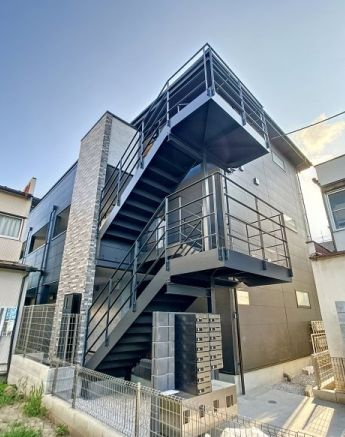 コンフォート川口の外観