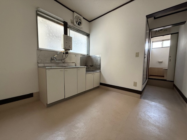 西八木崎ハイツのキッチン