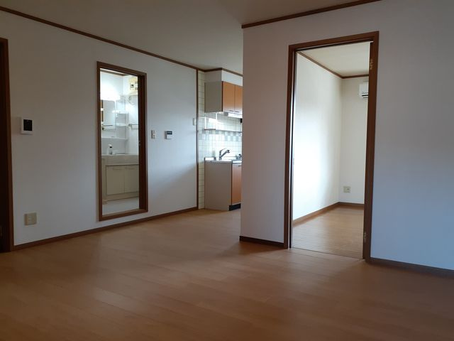 フレ・アンブルールの居間・リビング