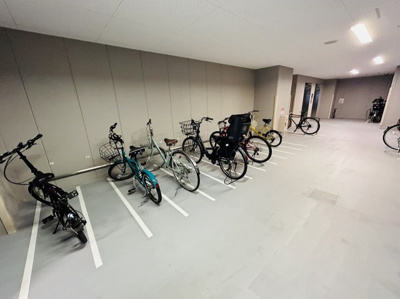 【駐車場】 | クレヴィアタワー大阪本町