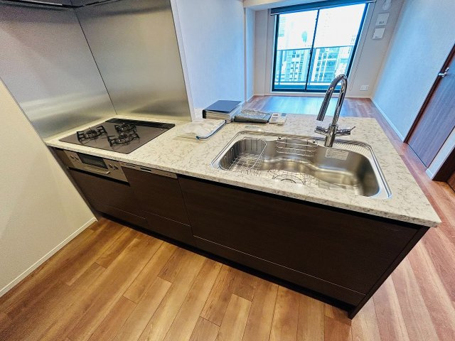【キッチン】 | クレヴィアタワー大阪本町