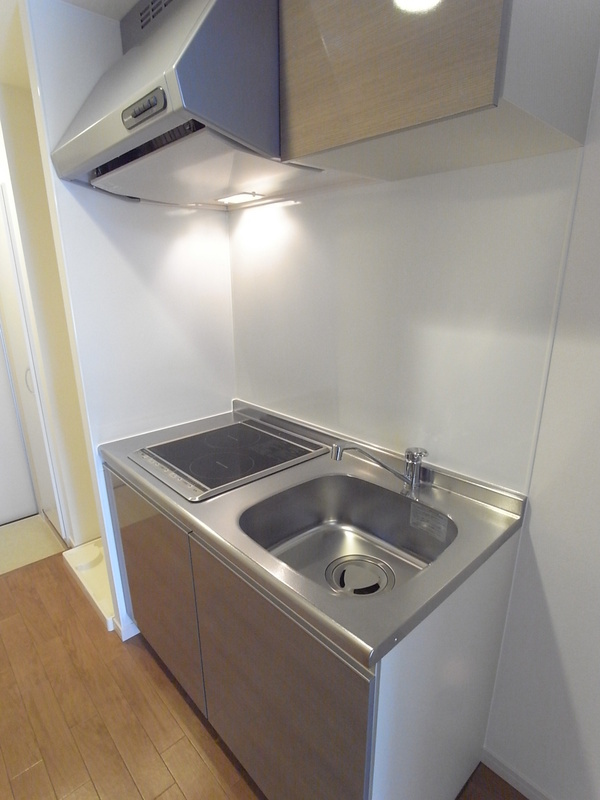 リブリ・JOY MAKUHARIのキッチン|コンパクトなキッチンで掃除もラクラク