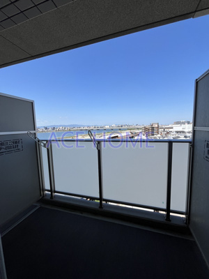 【バルコニー】 | ワールドアイ梅田WEST