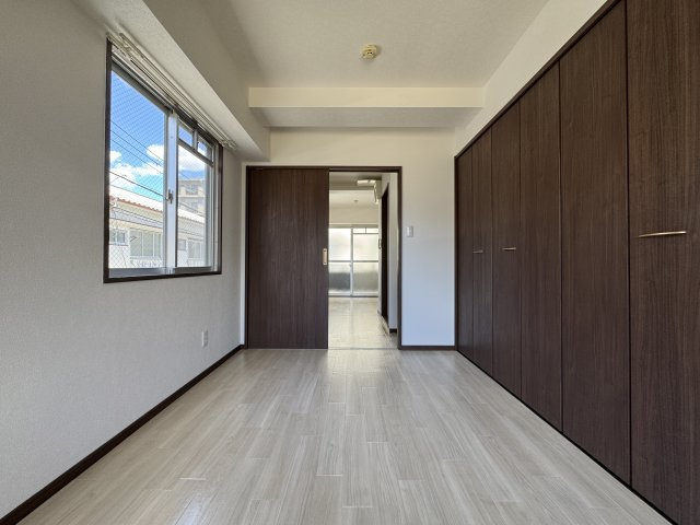 SKハイツの居間・リビング