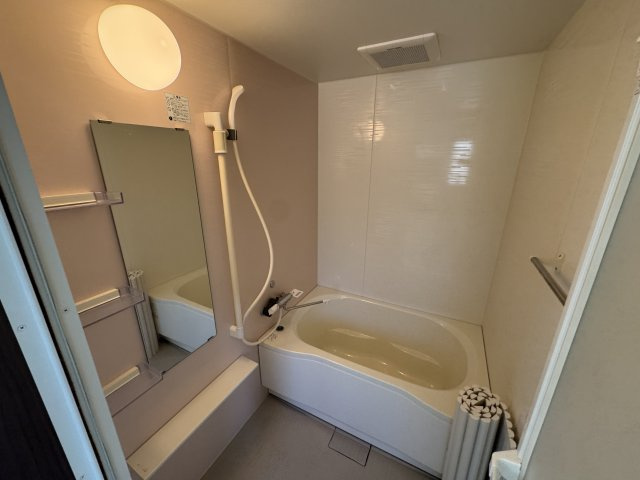 SKハイツの浴室
