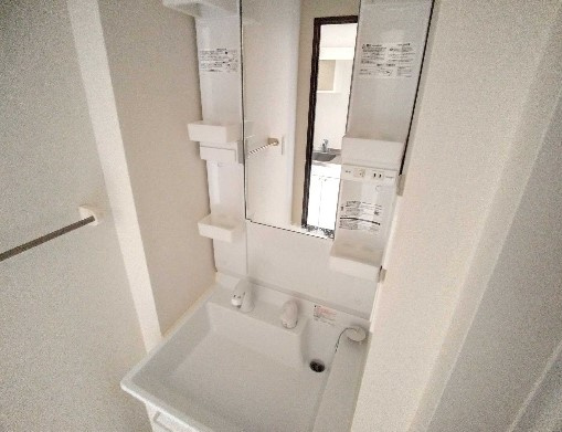 クレイノアリエッタの独立洗面台|別部屋参照写真