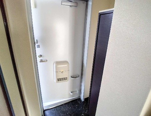 クレイノアリエッタの玄関|別部屋参照写真