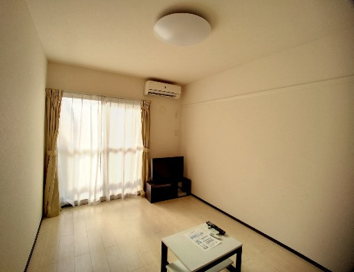 クレイノアリエッタの居間・リビング|別部屋参照写真