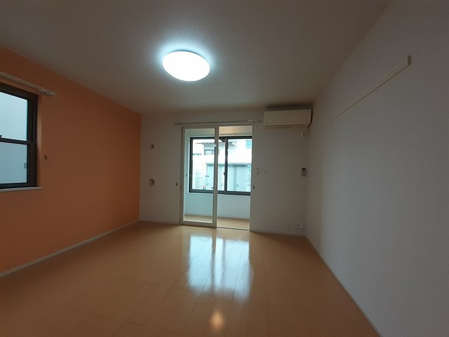 メゾン早坂　弐番館の居間・リビング|居室・リビング