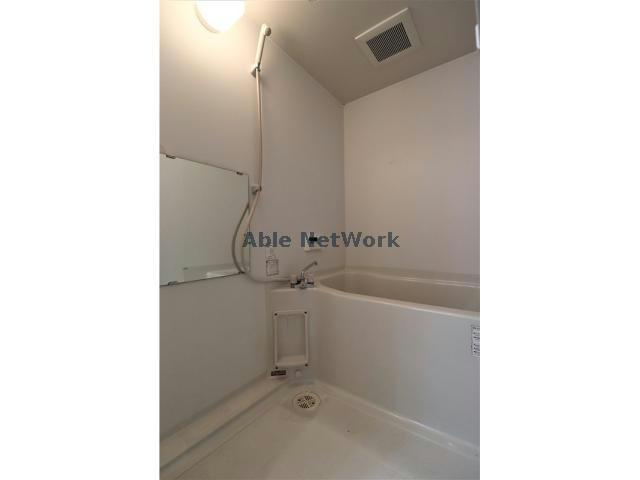 カーサⅥの浴室|追い焚き機能付き