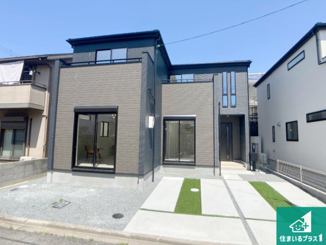 高砂市高砂町東宮町　新築一戸建ての外観|安心の10年保証！外観を美しく保ち、雨水で汚れを落とします！気になることがありましたら、お気軽にお問い合わせください！