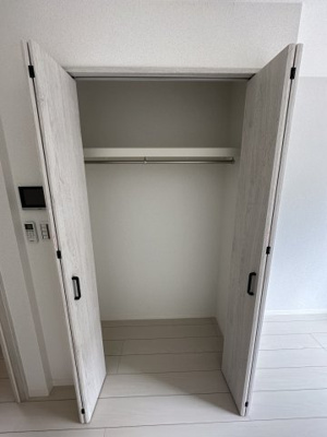 【収納】 | ウィルジューン六浦 | クローゼットタイプで収納力豊富です♪