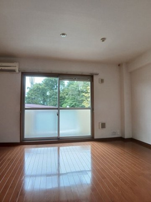 【居間・リビング】 | グローリープレース | リビングです