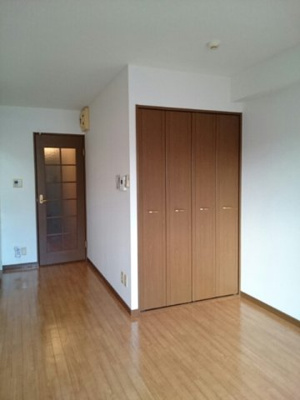 【居間・リビング】 | サンハイツ・Ｔ | ゆったりとしたリビングです