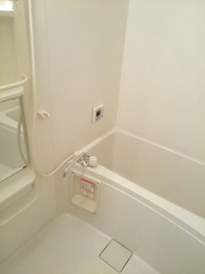 【浴室】 | サンハイツ・Ｔ | ゆったり過ごせるお風呂です