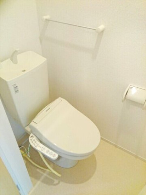 【トイレ】 | Ｆｉｏｒｅ・Ｙ | ゆったりとした空間のトイレです