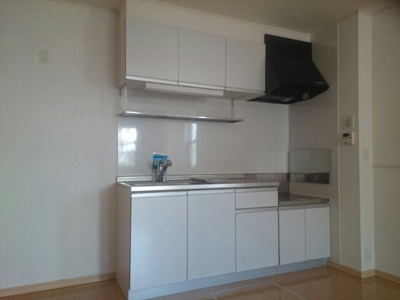 【キッチン】 | ラグジュアリー・コート | コンパクトなキッチンで掃除もラクラク