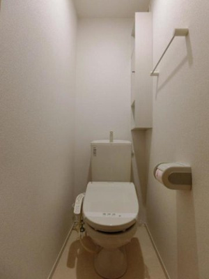 【トイレ】 | アンシャンテ・ル・シエル | シンプルで使いやすいトイレです